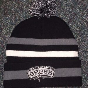 𝅺Nba San Antonio spurs adult one size beanie hat